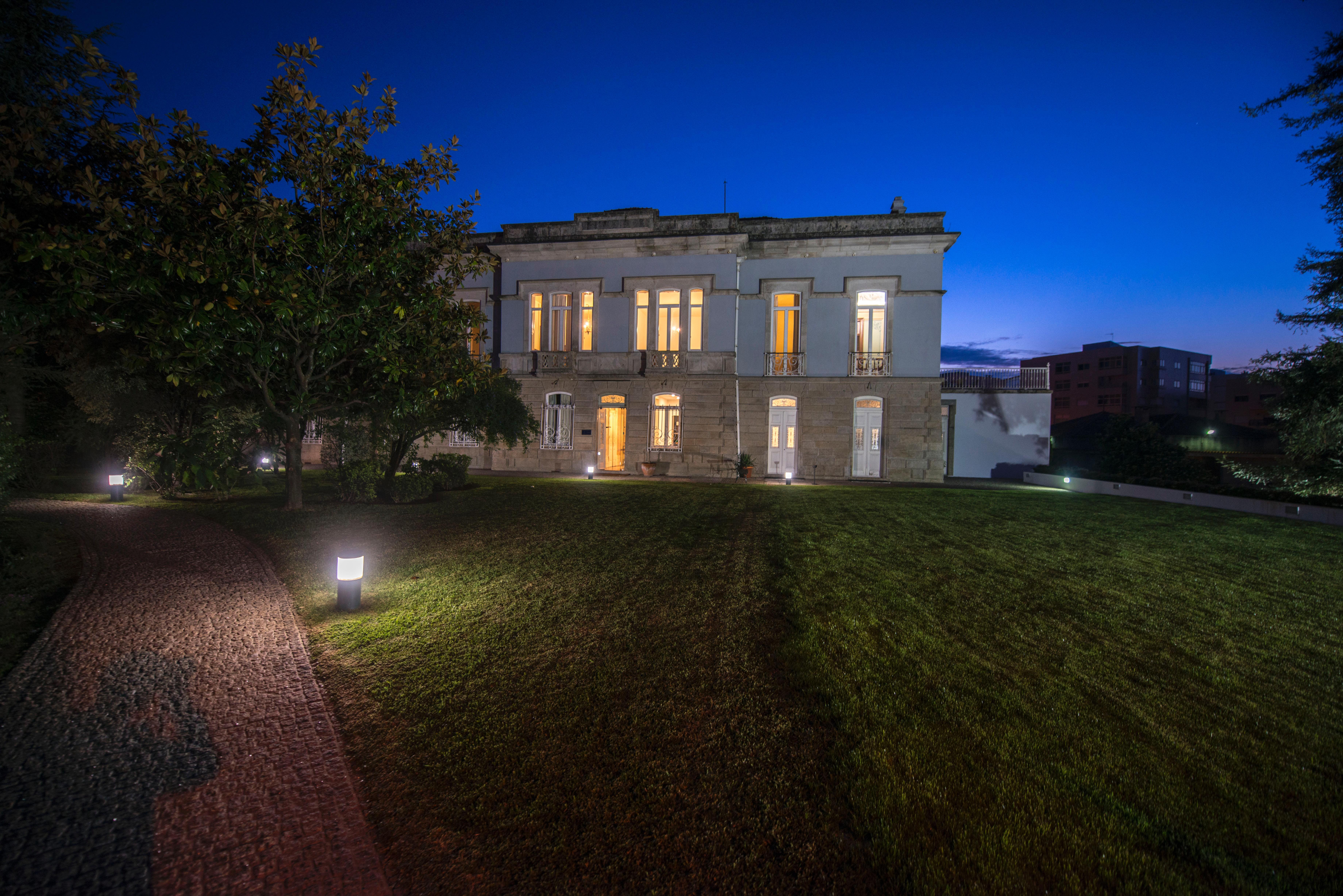 Hotel Villa Garden Брага Екстер'єр фото